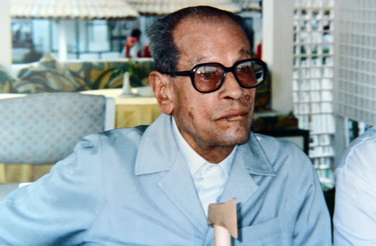 Naguib Mahfouz